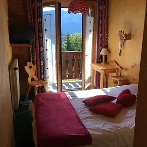 Les Skieurs Hotel